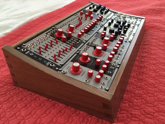 Hand-made Eurorack case. Post Image